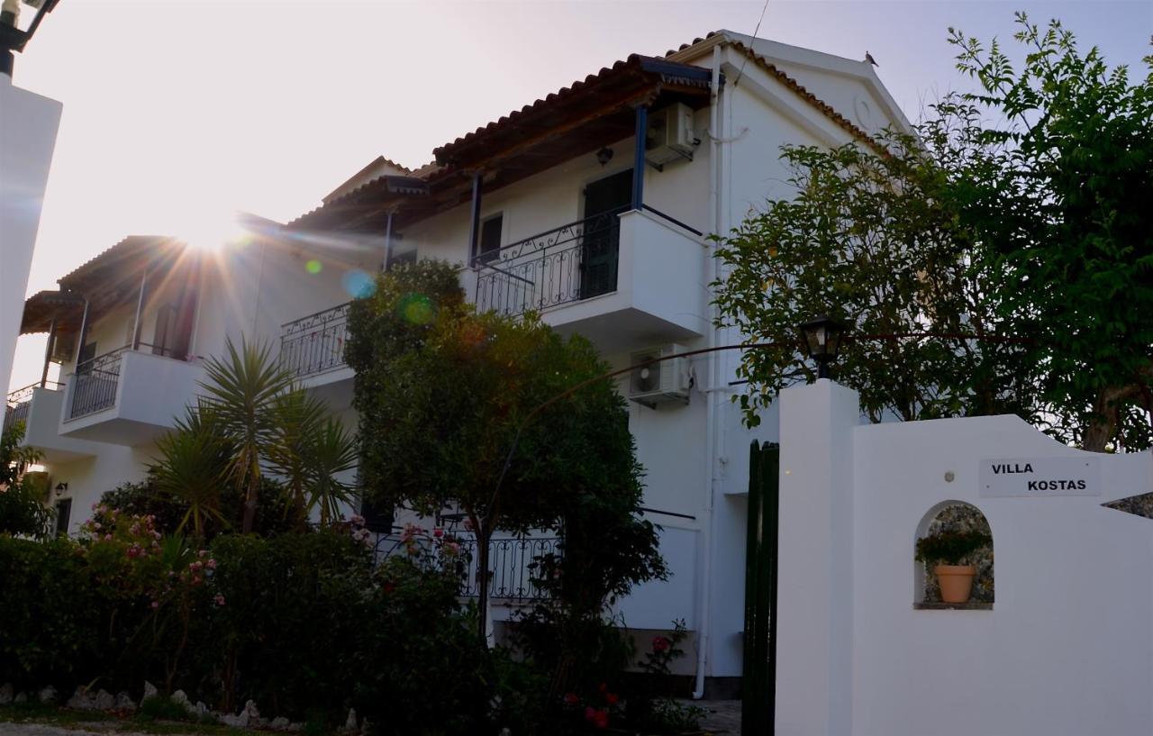 Ferienwohnung Kostas' Garden Roda  Exterior foto